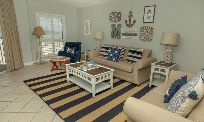 Holiday Isle Apartment | Inlet Reef 304 Destin Condo