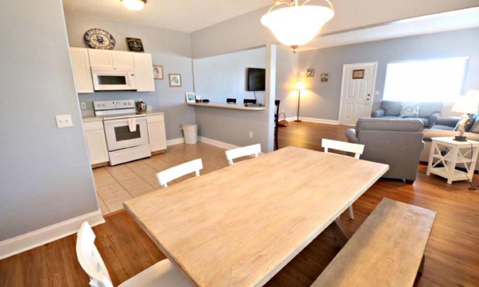 St. Augustine Apartment | Inn at Camachee Harbor Deluxe Suite 25