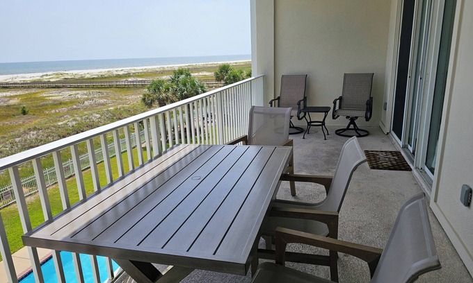 Dauphin Island Condo | Inn at Dauphin Island 309 Wonderful Unit with Expansive Views!