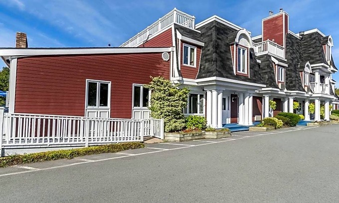 Fall River Hotel | Inn on the Lake, Ascend Hotel Collection