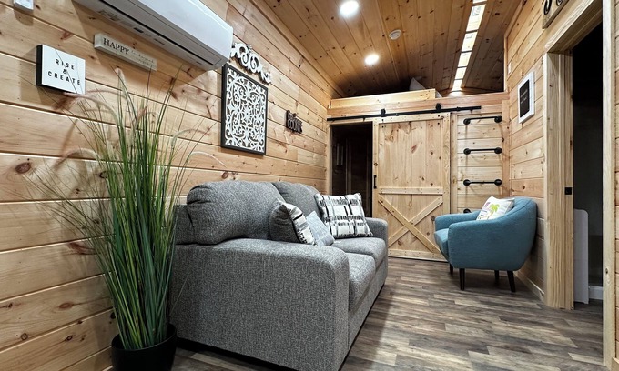 Betsy Layne Cabin | Inspiration Station: Your Peaceful Getaway to Recharge and Refocus in Nature