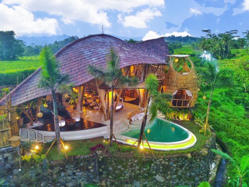 Selat Villa | Instagenic Casa Savana Sidemen