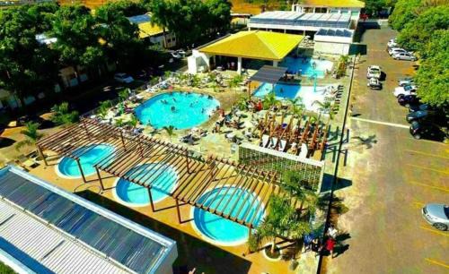 Caldas Novas Apartment | Internacional Resort DiRoma com roupa de cama -DESTINOS COMBINADOS TURISMO