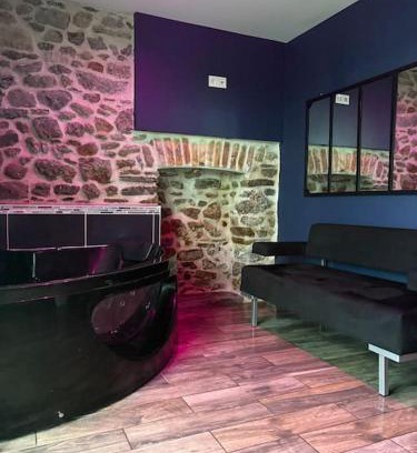 Donges Apartment | intime cosy jacuzzi privé