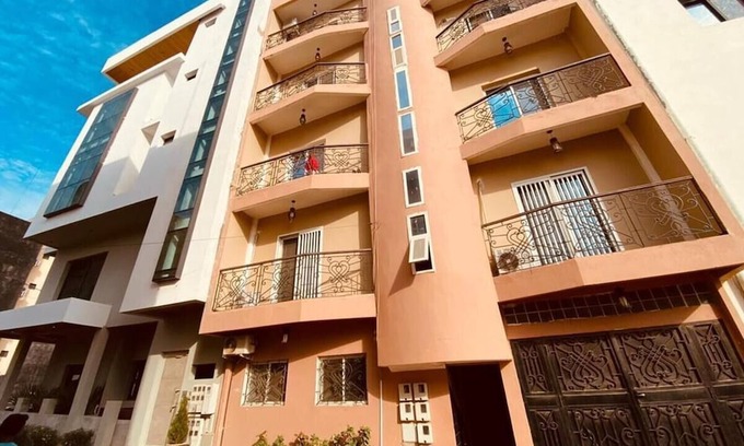 Ngor Hotel | Inviting 1-Bed Room Mam Residence