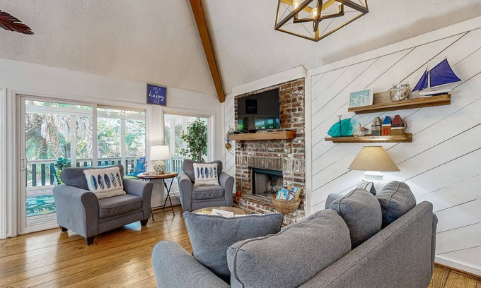 Ocean Ridge House | Inviting Dog-Friendly Home w/Free WiFi, Private W/D, & Central A/C