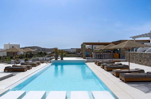 Plintri Hotel | Ionic Suites
