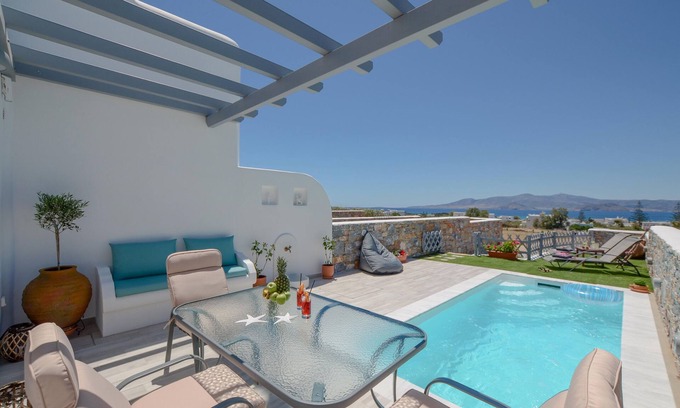 Agia Anna House | Irianna of Naxos Maisonette House with Pool & View
