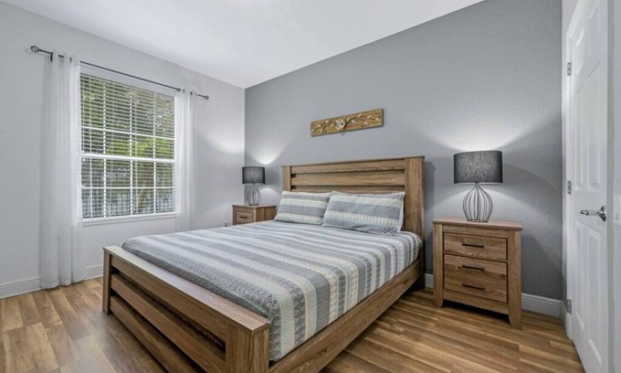 Florida Central Atlantic Coast Condo | IS3-103 Modern Condo - Convention Center