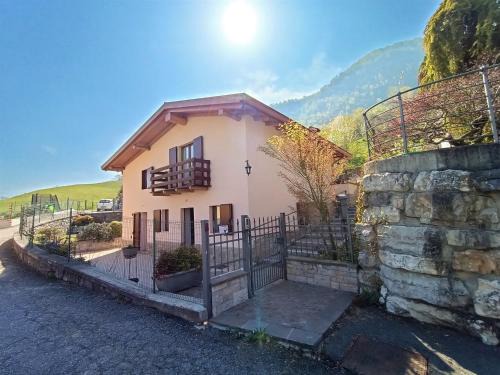 Pianico Ski Chalet | IseoLakeRental - Chalet Giulia