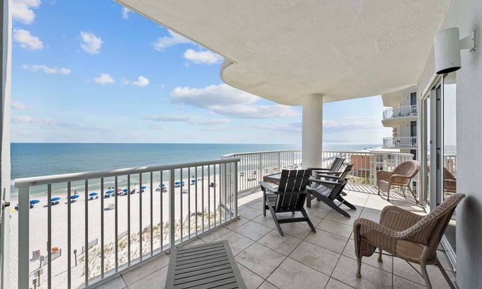 Gulf Shores Condo | 🌴Island Royale 606 | Beachfront Corner Unit w/Heated Indoor + Outdoor Pools