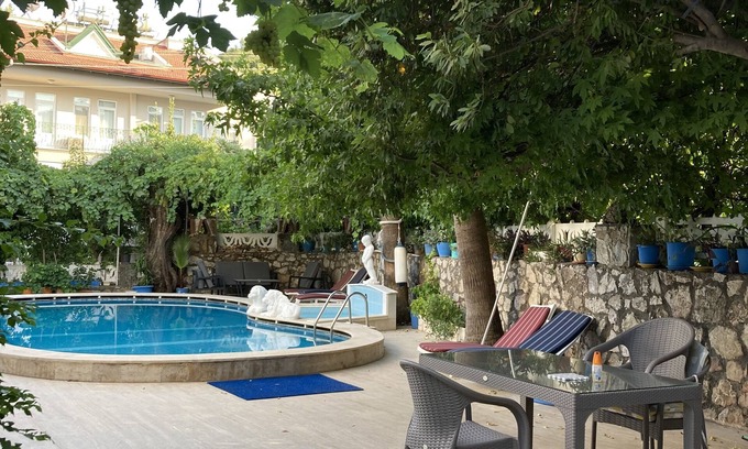 Marmaris City Center Apartment | It is located central in marmaris. The flat is animal friendly.