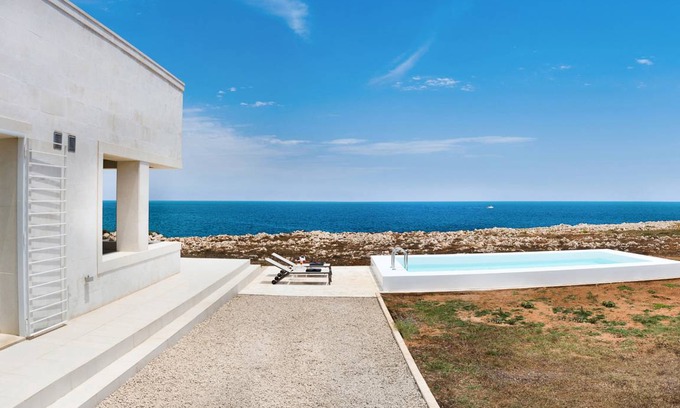 Portopalo di Capo Passero Villa | 180 m² Villa ∙ 5 bedrooms ∙ 10 guests