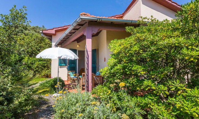 Castiglioncello Apartment | Nice apartment for 4 guests with patio