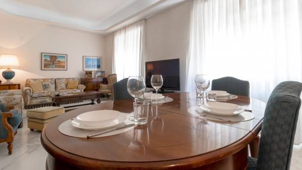 Borgogna Apartment | Italianway - Durini 23