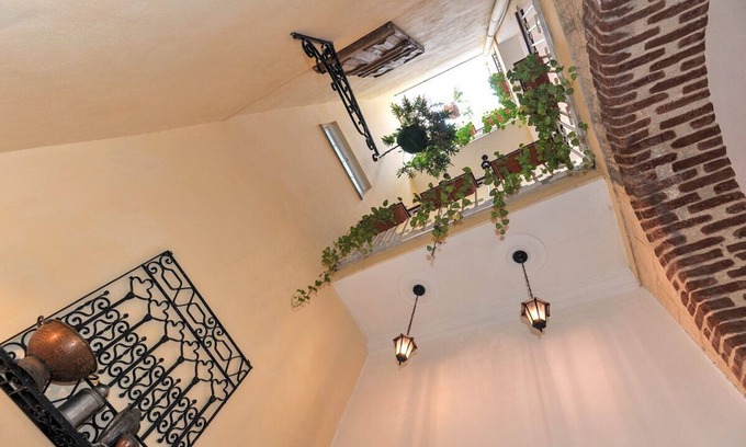 Centro Havana Bed & Breakfast | Iter Away San Lazaro XVII