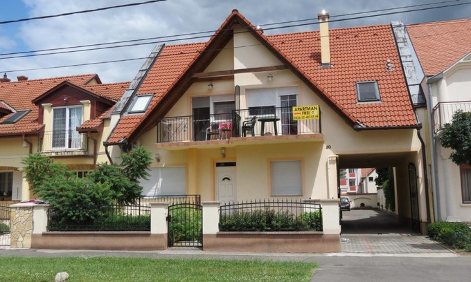 Harkany Apartment | Jázmin Apartman