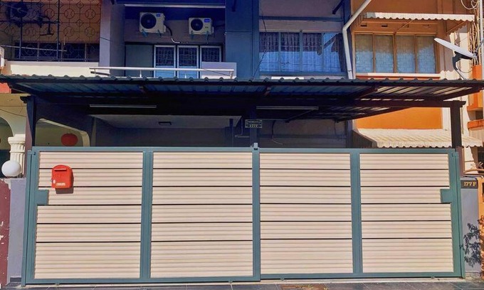 Malacca City House | # J Homestay [15PAX -4ROOM-TOWN AREA]