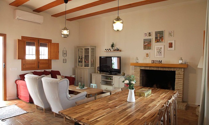 Montellano Ski Chalet | J&V HOUSE