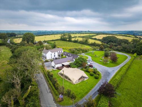Whitland House | Jabajak Vineyard with Rooms