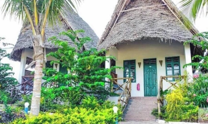 Jambiani Apartment | Jabali Bungalows Lodge [Room 3&4]