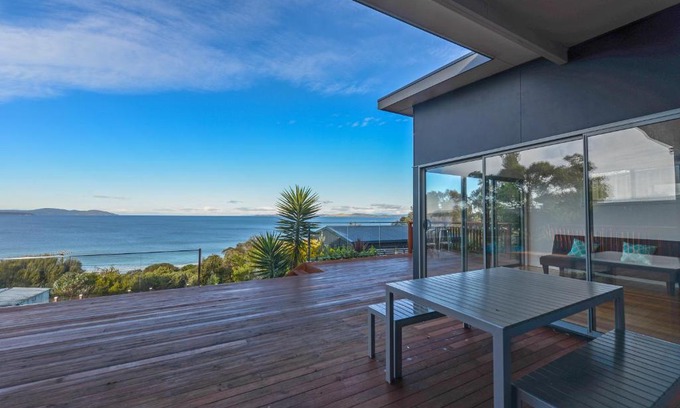 Dodges Ferry House | Jacks Nest