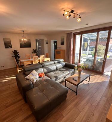 Borkowo Lostowickie Apartment | Jacuzzi Bubble Apartment - 15 minutes drive from Old Town
