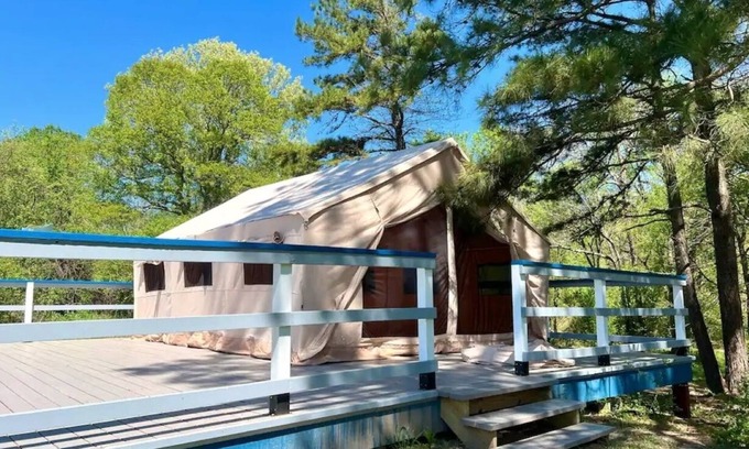 Mc Caskill Resort | Jade Safari Tent - One Bedroom Resort, Sleeps 6