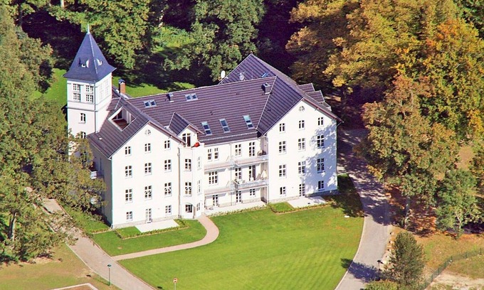 Hohen Niendorf Apartment | Jagdschloß zu Hohen Niendorf Fewo 13