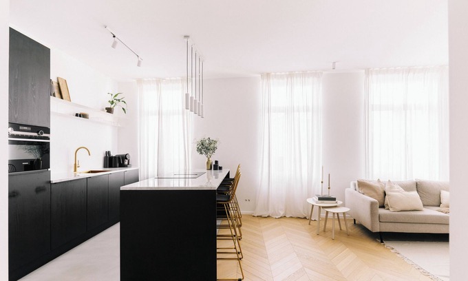 University District Apartment | JAMES AT12 - renovated luxury apartment downtown Antwerp