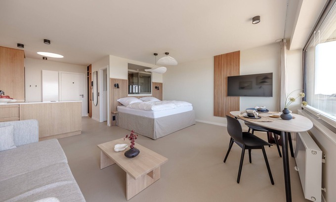 Wenningstedt-Braderup Apartment | Japandi mixes the typical Scandinavian design and Japanese furnishings with the