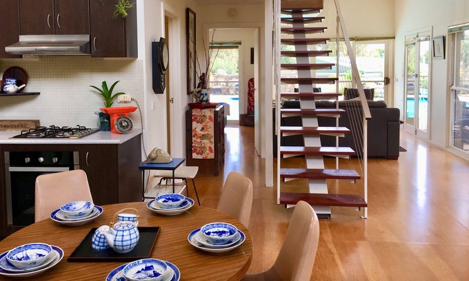 Mount Eliza Cottage | Japanese style cottage with Pool and Wood fire at Mornington Peninsula