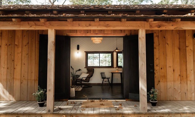 Wildwood House | Japanese timberframe tiny house perched on side of Lookout Mountain