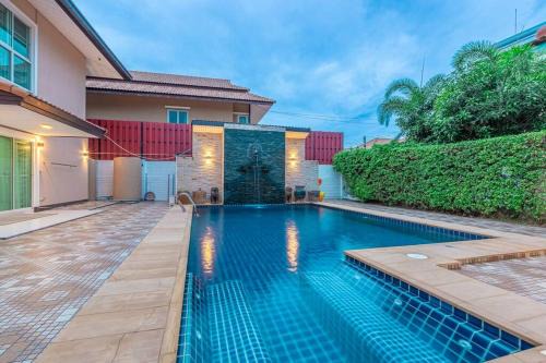 South Pattaya Villa | Jasmine Garden & Pool Villa