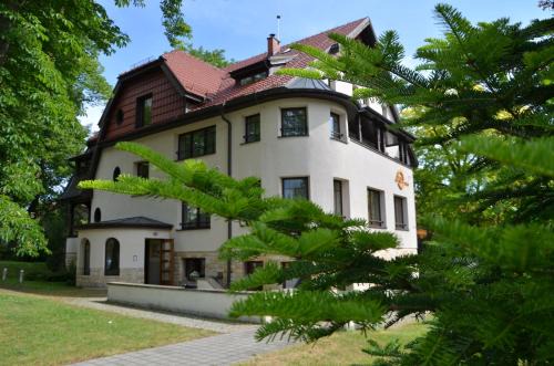 Polanica-Zdroj Hotel | Jasny Dwór