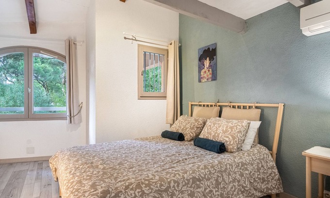 Toulon - Hyeres House | Jean d'Agreve by Interhome