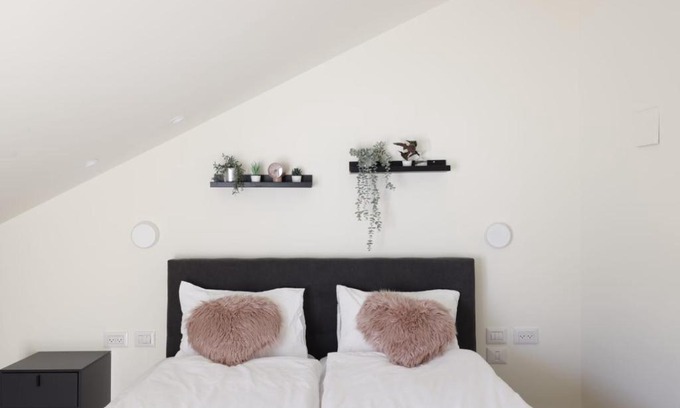 Nachlaot Apartment | Jerusalem airbnb