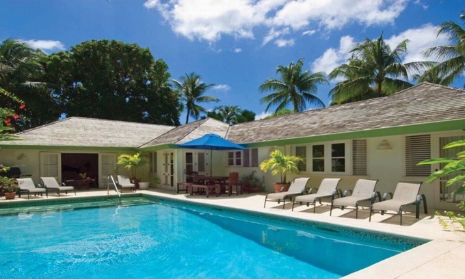 Gibbs Bay Villa | Jessamine - Stunning 4 bedroom villa - Short stroll from Gibbs Beach