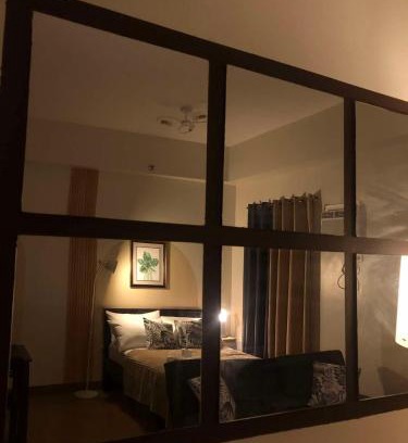 Trece Martires Apartment | Jhace Staycation