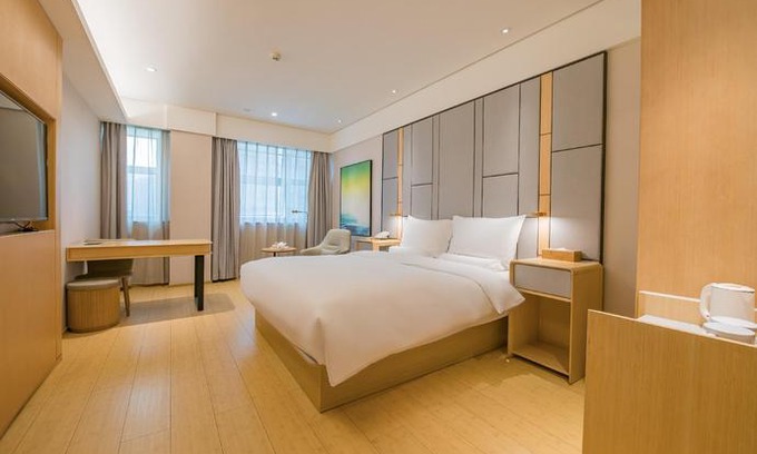 Hejiang Pavilion Hotel | Ji Hotel Chengdu Taikoo Li Binjiang Road