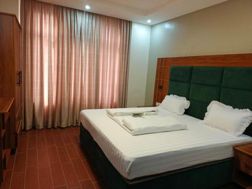 Gisenyi Hotel | Jikoni Hotel