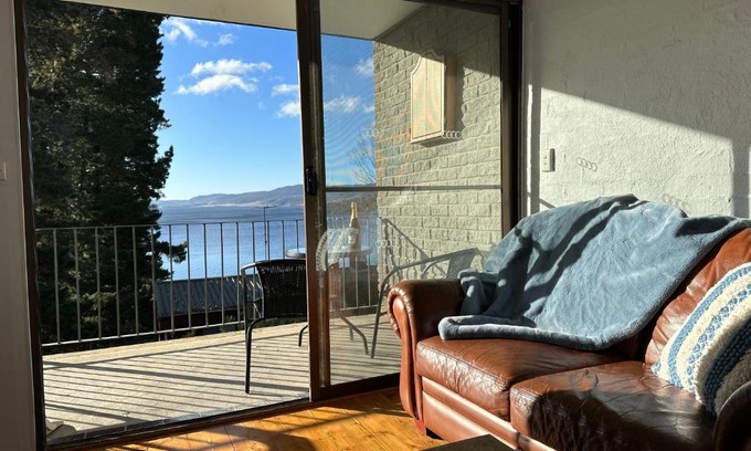 Jindabyne Apartment | Jindabyne Lake View