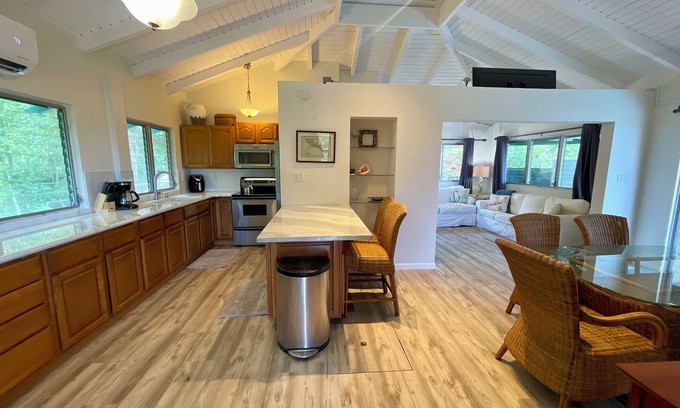 Fish Bay House | JJ's Getaway - Pool, Full AC, Sunset views, King Beds