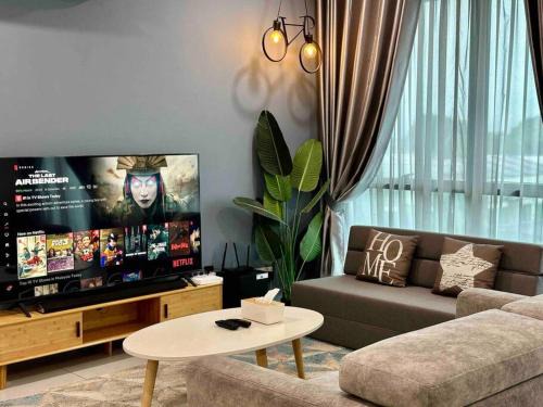 Kuching Apartment | Jk DeLOFTS Amazing City View 12Pax 4BedR 3BathR 2Carparks