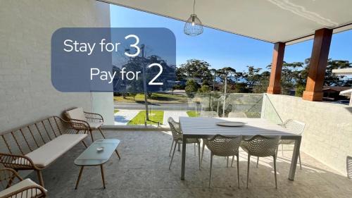 Vincentia House | Jo Sea - New build, Luxury in Vincentia with Ocean Views