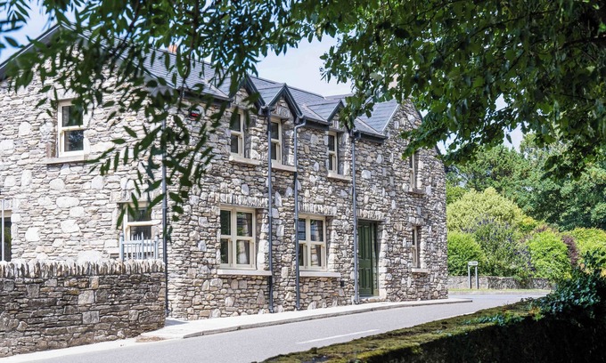 Shanagarry House | Joe's Corner House Shanagarry,close-by Ballymaloe Cookery School &House.Sleeps4
