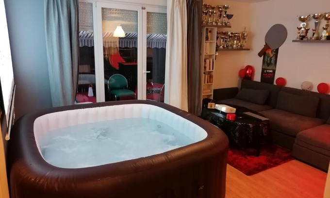 Reims House | Joli Appartement Coquet