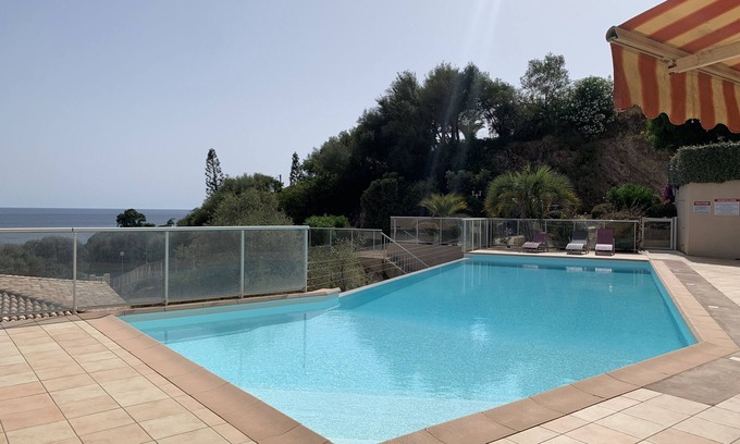Ajaccio House | Jolie Maison 6-8 Pers. Dans Petite Résidence Avec Piscine à Débordement vue mer