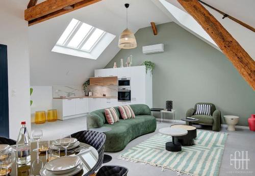 Amboise Apartment | Josette - Château d'Amboise