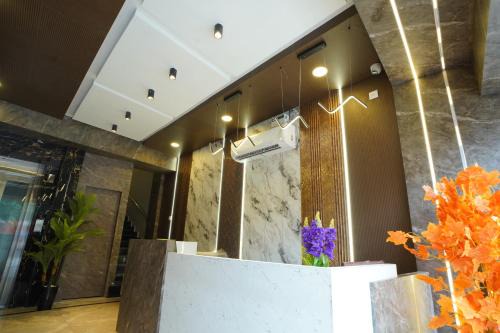 Kanchipuram Hotel | JRK Residency